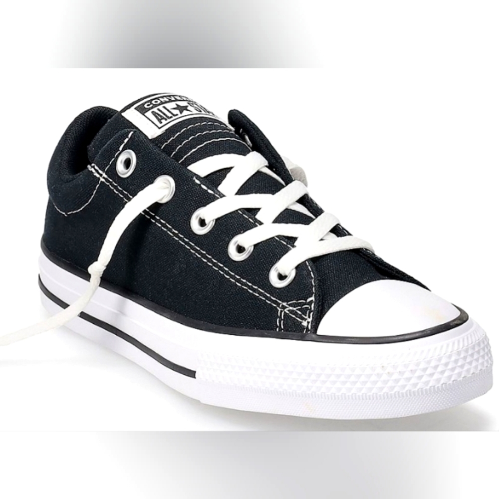 Converse Chuck Taylor All Star Street Big Kid Boys' Slip-On Sneakers Size 7